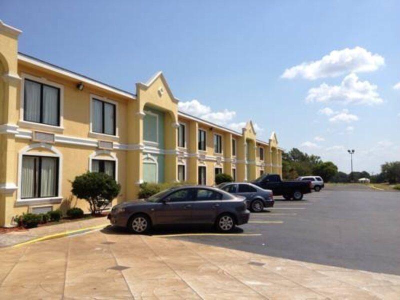 Rose City Inn & Suites Tyler Exterior foto